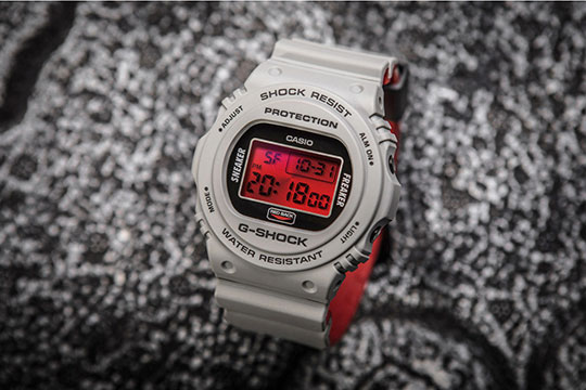 Casio G-Shock DW-5700SF-1E