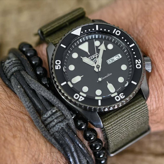 Seiko 5 Sports SRPD65K4