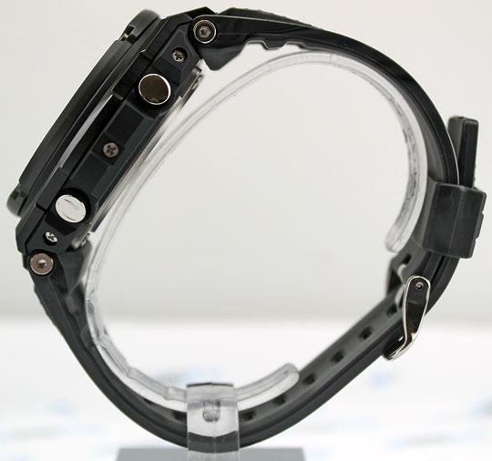 Casio G-Shock GST-210M-1A