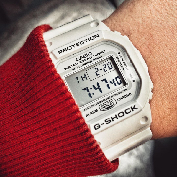 Casio G-Shock DW-5600MW-7D