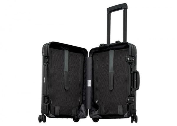 RIMOWA Topas Stealth 56 MW NG 924.56.01.4.0.0
