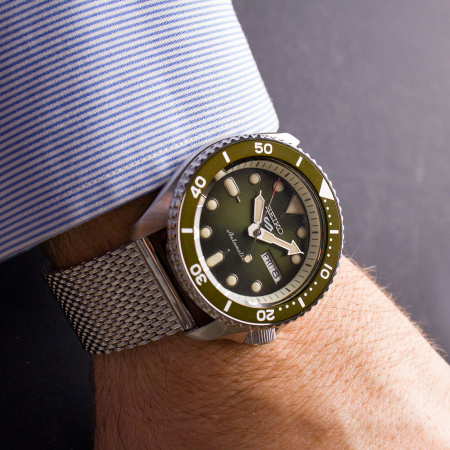 Seiko 5 Sports SRPD75K1