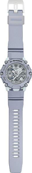 Casio G-Shock GA-2200FF-8A