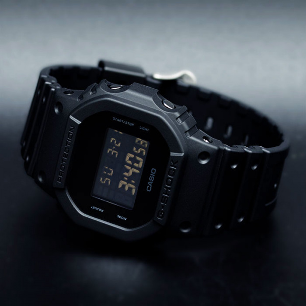 Casio G-Shock DW-5600BB-1E