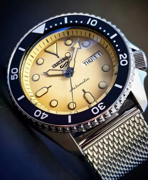 Seiko 5 Sports SRPD67K1