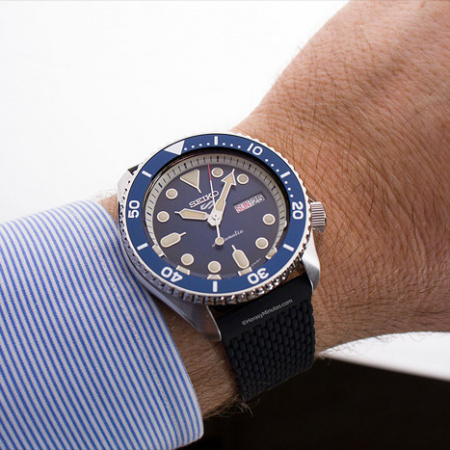 Seiko 5 Sports SRPD71K2