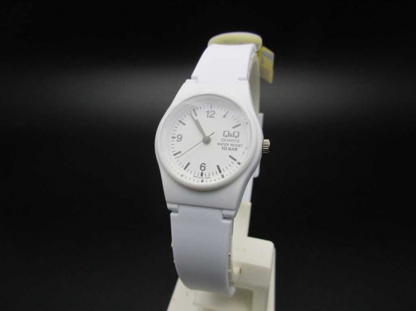 Q&Q Casual VP47-012