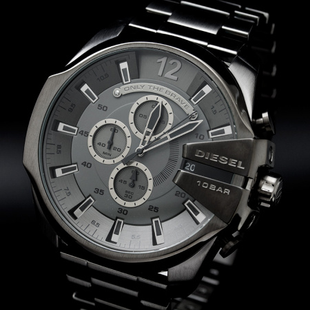 Diesel Mega Chief DZ4282