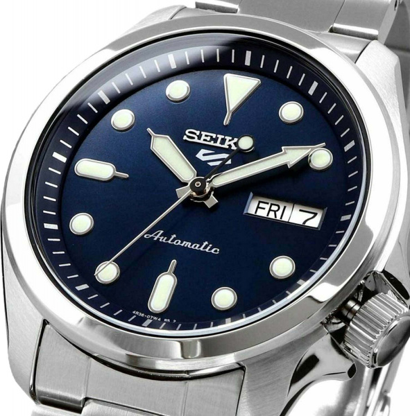 Seiko 5 Sports SRPE53K1