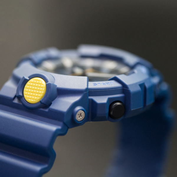 Casio G-Shock GA-800SC-2A