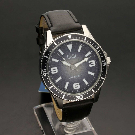 Q&Q Casual QB64-305