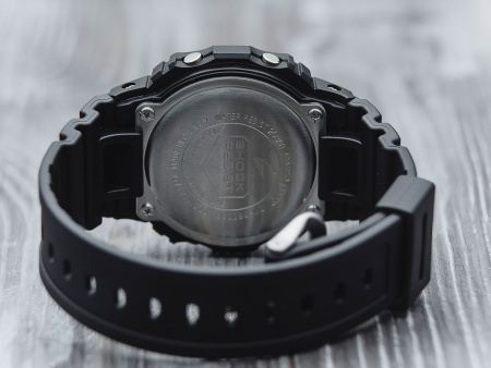 Casio G-Shock DW-5600BB-1E