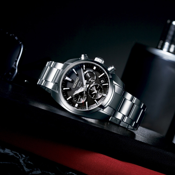 Seiko Astron SSH021J1