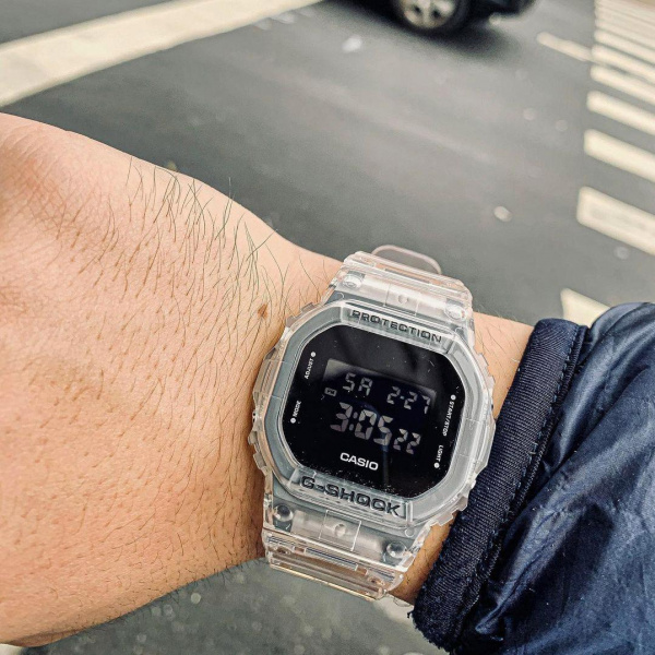 Casio G-Shock DW-5600SKE-7D