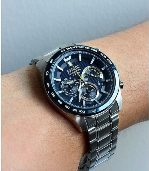 Seiko Conceptual Series Sports SSB301P1