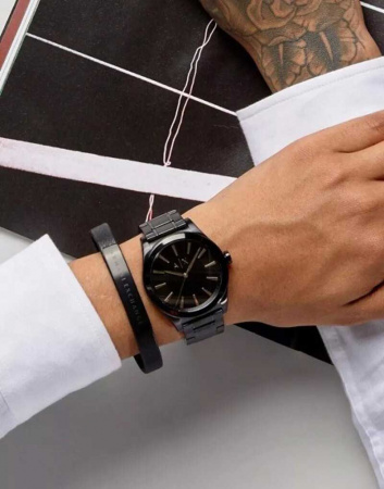 Armani Exchange Nico AX7102